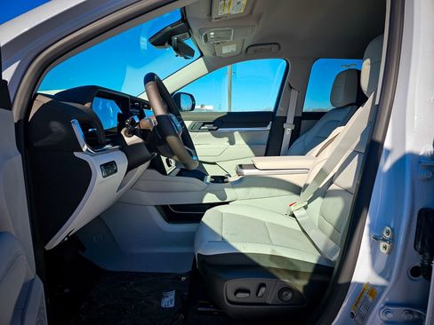 New 2026 GMC Terrain Denali image 13