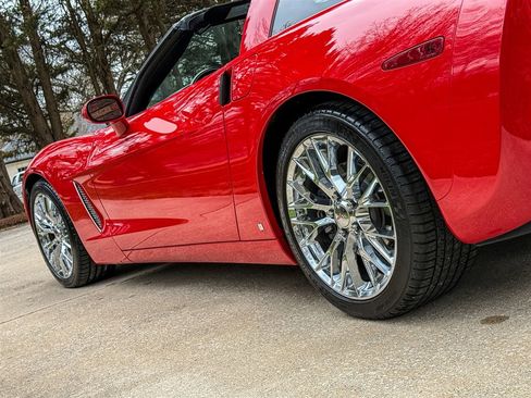 Used 2007 Chevrolet Corvette Coupe image 29