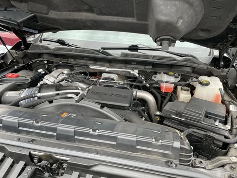 Used 2024 GMC Sierra 2500 Denali Ultimate image 42