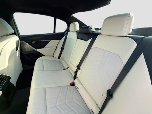 New 2027 BMW 530i w/ M Sport Package RWD image 20