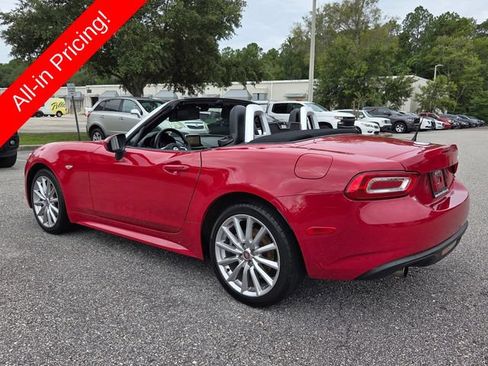 Used 2017 FIAT 124 Spider Lusso RWD image 3