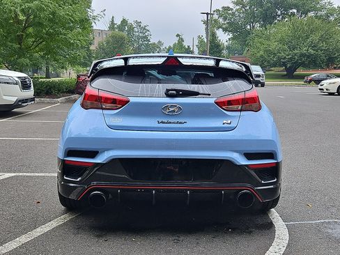 Used 2020 Hyundai Veloster N w/ Performance Package FWD image 5