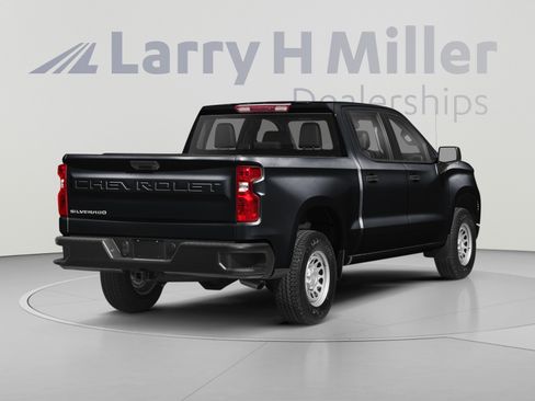 Used 2024 Chevrolet Silverado 1500 RST w/ RST All Star Premium Package AWD/4WD image 2