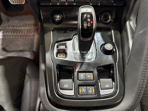 Used 2016 Jaguar F-TYPE S image 19