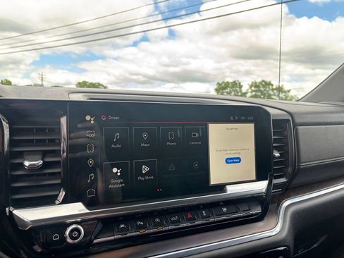 Used 2022 GMC Sierra 1500 SLT RWD image 18