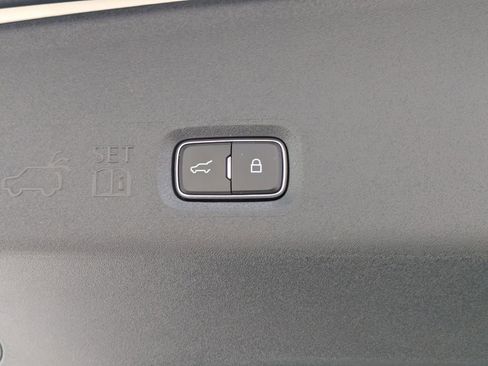 New 2025 Ford Expedition Tremor image 16