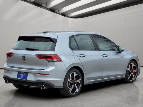 New 2026 Volkswagen GTI SE FWD image 4