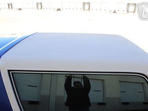 Used 1993 Ford Bronco Eddie Bauer image 36