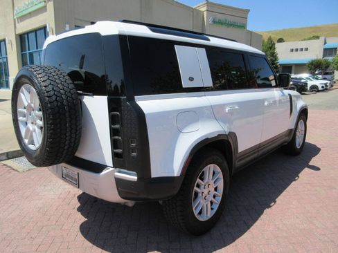 Used 2024 Land Rover Defender 110 S AWD/4WD image 79