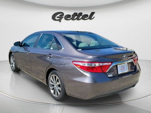 Used 2016 Toyota Camry XLE w/ Moonroof Package FWD image 7