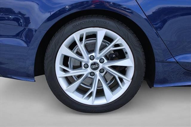 Used 2022 Audi A5 2.0T Premium Plus w/ Premium Plus AWD/4WD image 14