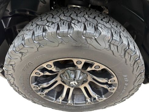 Used 2019 RAM 1500 Limited image 8