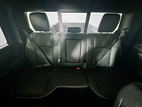 New 2026 RAM 3500 Limited AWD/4WD image 10