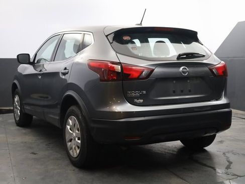 Used 2018 Nissan Rogue Sport S image 5