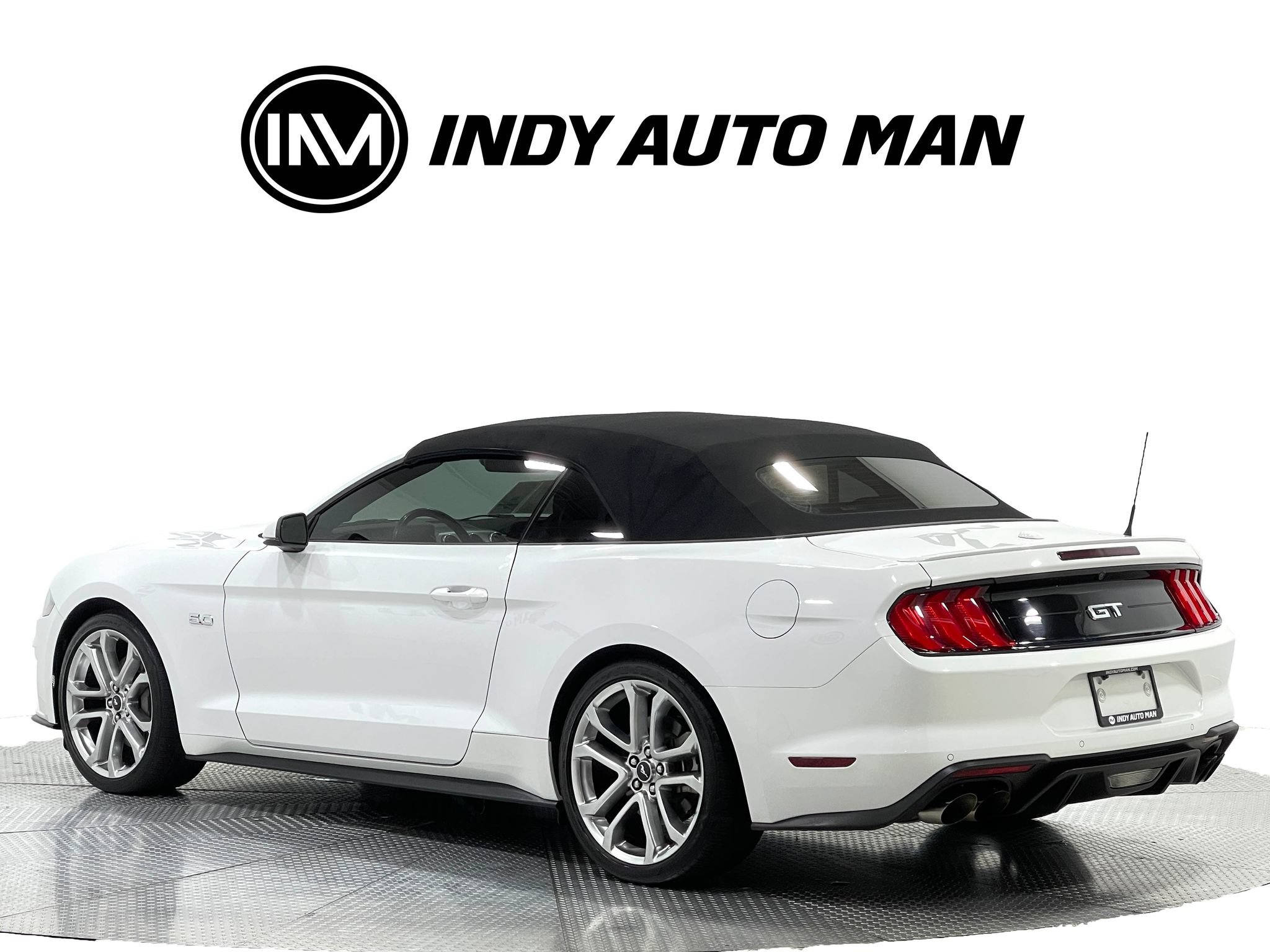 Used 2019 Ford Mustang GT Premium w/ Equipment Group 401A RWD image 6