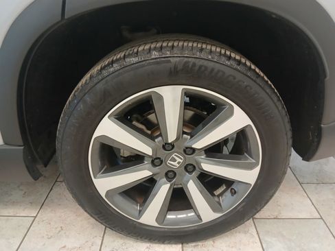 Used 2023 Honda Pilot Touring image 41