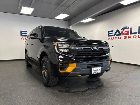 Used 2025 Ford Expedition Tremor AWD/4WD image 2