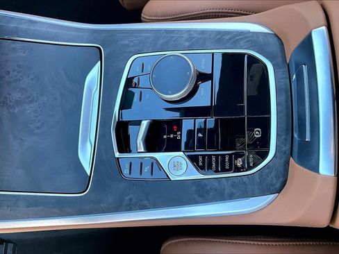 Certified 2024 BMW X5 xDrive40i w/ M Sport Package image 37