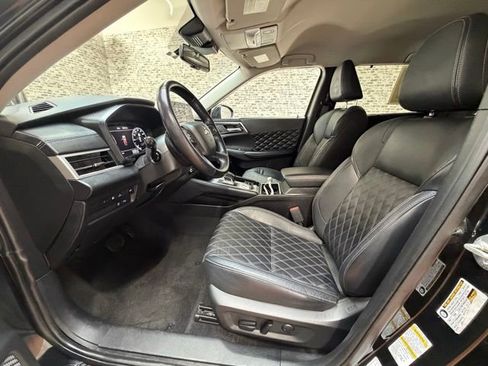 Used 2023 Mitsubishi Outlander SEL AWD/4WD image 17