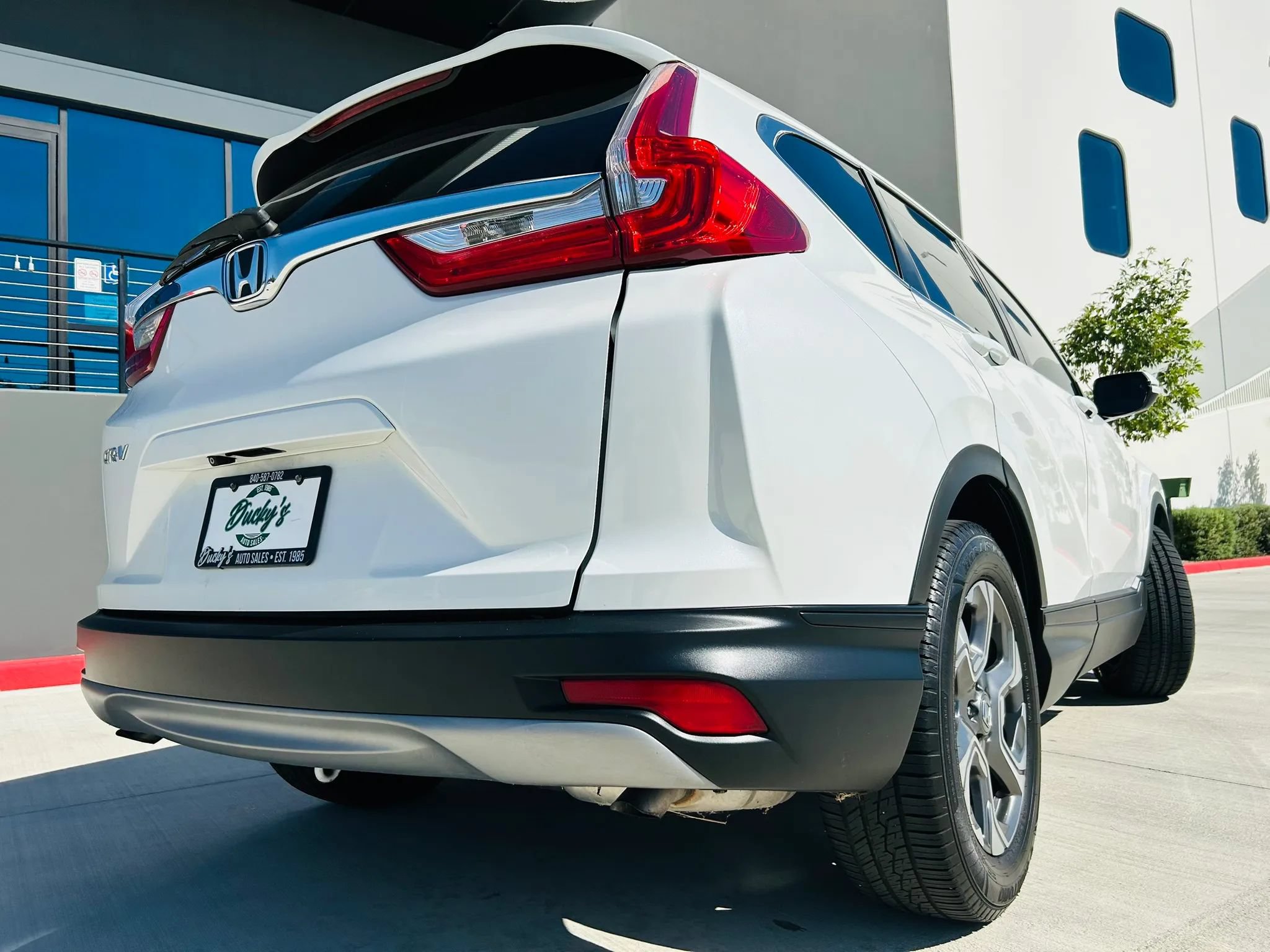 Used 2019 Honda CR-V EX image 7