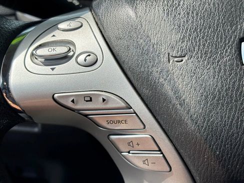 Used 2017 Nissan Murano S w/ Navigation Package image 15