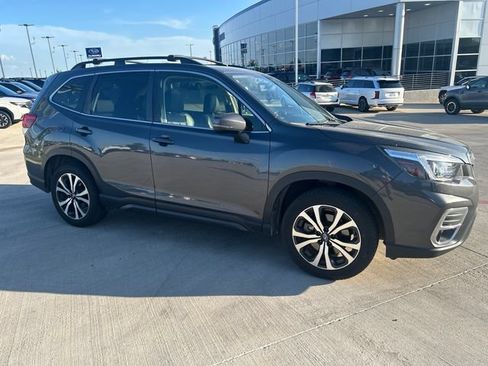 Used 2020 Subaru Forester Limited w/ Popular Package #3 AWD/4WD image 4