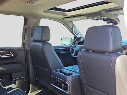 Used 2022 Chevrolet Silverado 1500 LTZ w/ LTZ Premium Texas Edition image 17