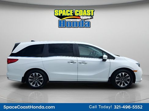 Certified 2024 Honda Odyssey EX-L image 12