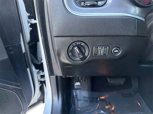 Used 2022 Dodge Charger GT w/ Blacktop Package image 18