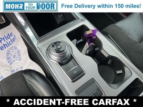 Used 2021 Ford Edge ST image 20