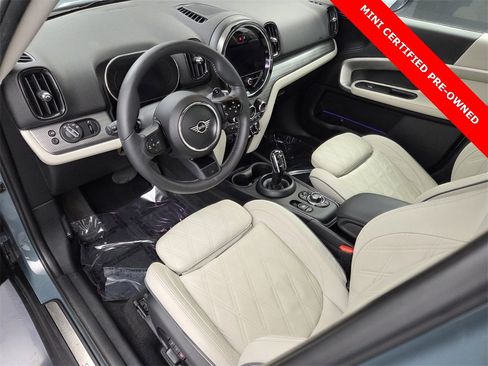 Used 2022 MINI Cooper Countryman S w/ Premium Package image 29