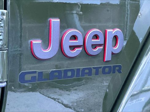 Used 2021 Jeep Gladiator Rubicon image 30
