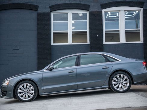 Used 2018 Audi A8 L 4.0T image 7