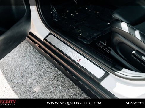 Used 2021 MINI Cooper Clubman S image 22