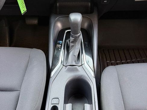 Used 2023 Toyota Corolla LE FWD image 12