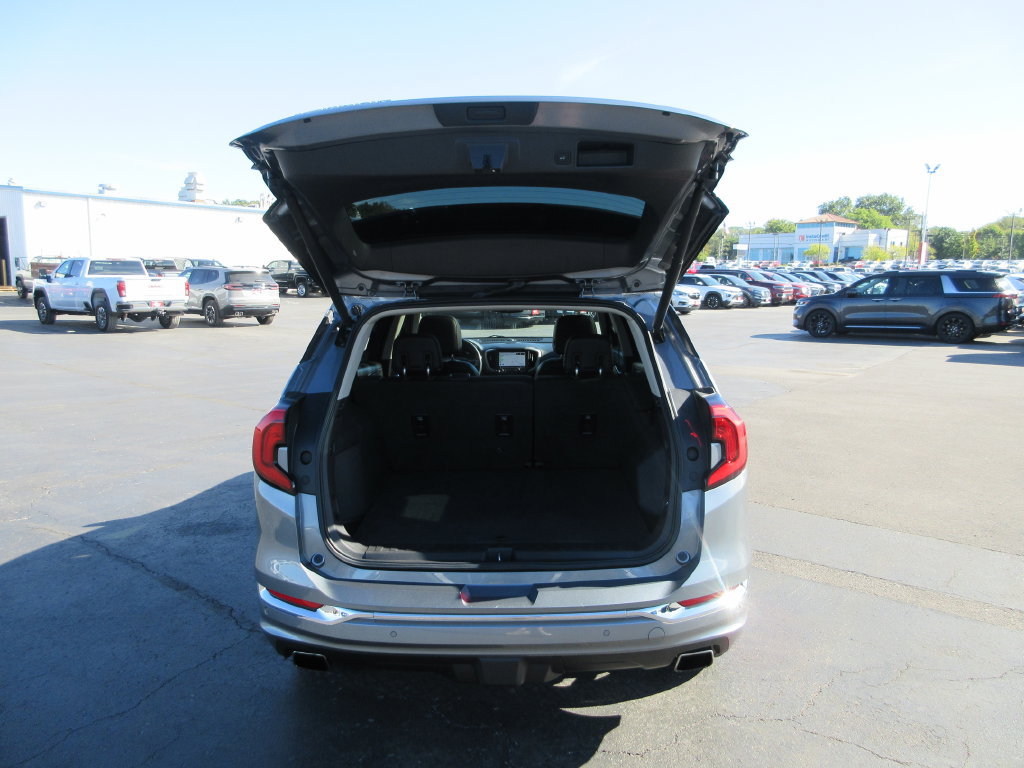 Used 2018 GMC Terrain Denali FWD image 8