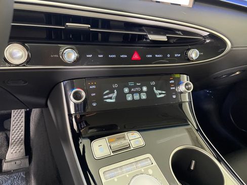 New 2026 Genesis GV70 2.5T AWD/4WD image 5