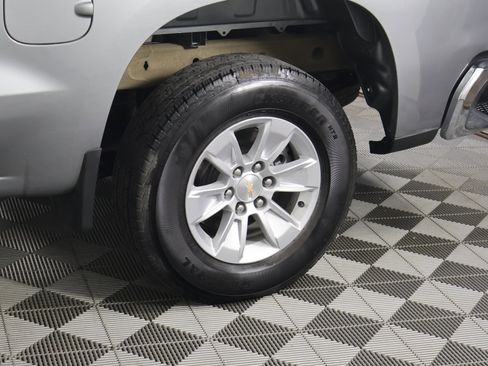 Used 2025 Chevrolet Silverado 1500 LT image 55