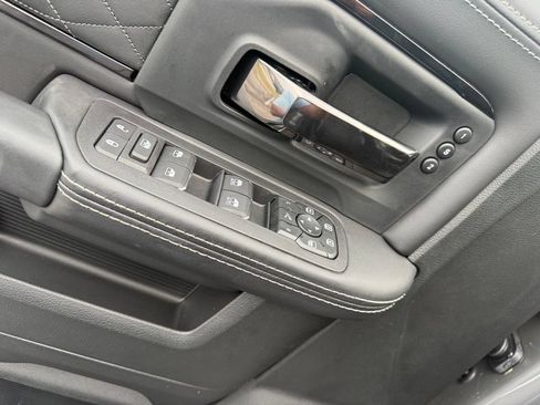 New 2027 RAM 2500 Limited AWD/4WD image 6