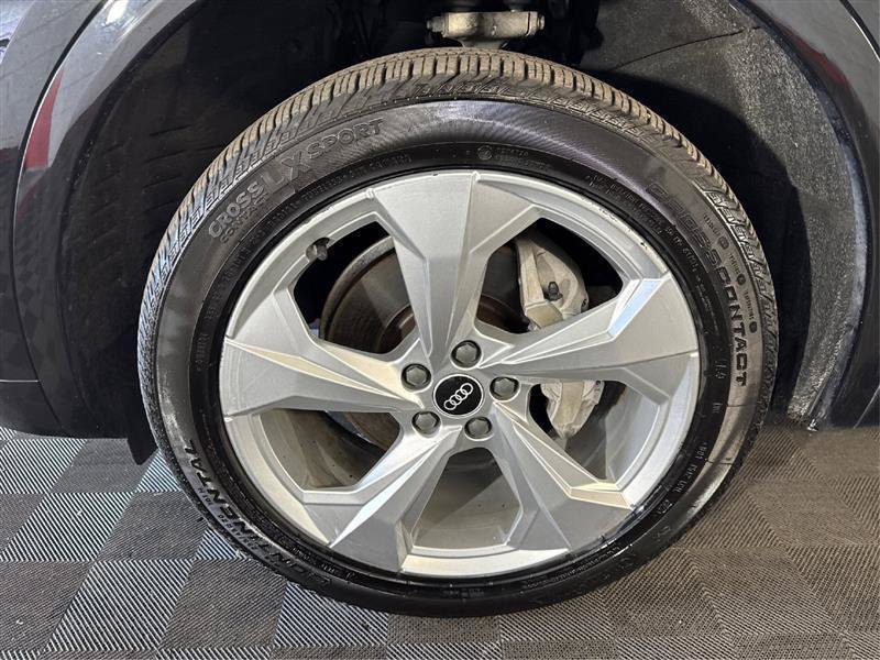 Used 2021 Audi Q5 2.0T Premium Plus w/ Premium Plus Package AWD/4WD image 33