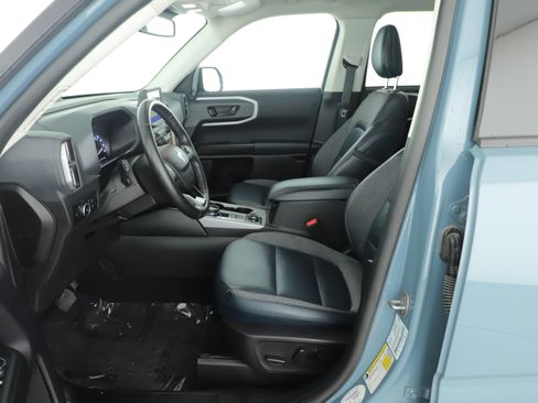 Used 2023 Ford Bronco Sport Outer Banks AWD/4WD image 11