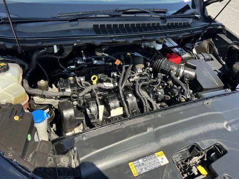 Used 2019 Ford Edge Titanium w/ Equipment Group 301A FWD image 28