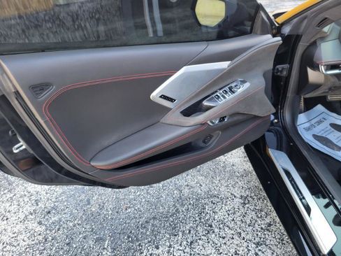 Used 2023 Chevrolet Corvette Stingray Premium Conv w/ Battery Protection Package RWD image 38