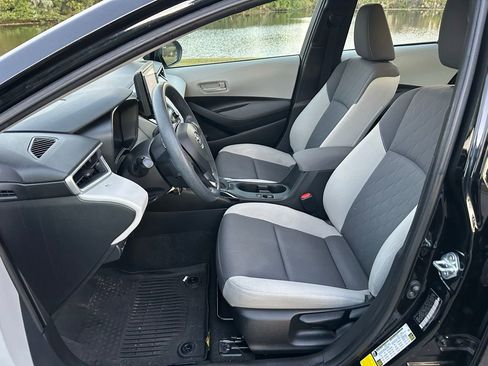 Certified 2024 Toyota Corolla LE image 12