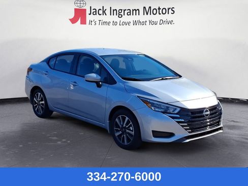 New 2025 Nissan Versa SV w/ Trunk Package image 7