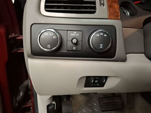 Used 2008 Chevrolet Silverado 3500 LTZ w/ Sun And Navigation Package image 21
