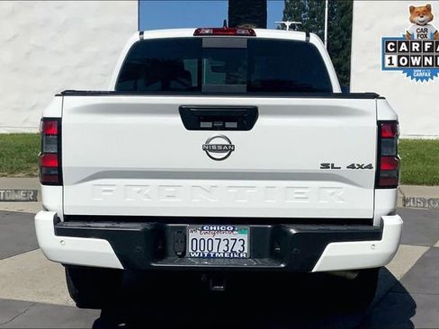 Used 2024 Nissan Frontier SL w/ Technology Package AWD/4WD image 4