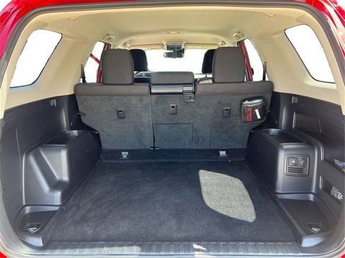 Used 2024 Toyota 4Runner TRD Off-Road image 13