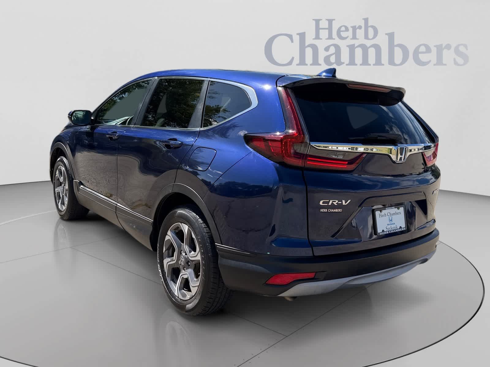 Used 2018 Honda CR-V EX image 3
