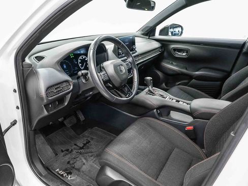 Used 2023 Honda HR-V Sport image 17